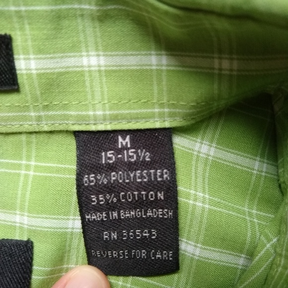 Van Heusen Short Sleeve Shirt - Picture 3 of 3